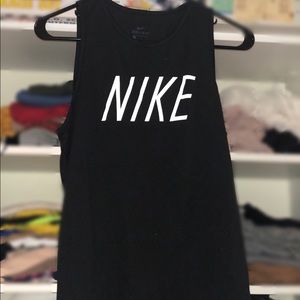 Nike workout tank top